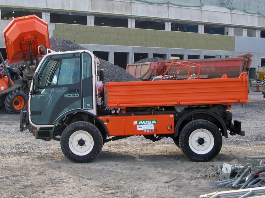  AUSA M 250 H 2006 года  (фото 4 из 4)